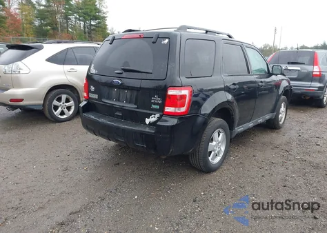 2012 Ford Escape Xlt z USA, uszkodzony, nr VIN 1FMCU9DGXCKB86518